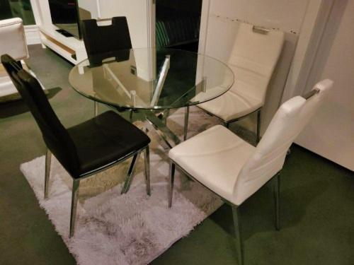 Furnished 1 Bedroom In East Village By Signature Suites Ltd YYC Exteriér fotografie