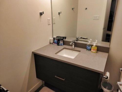 Furnished 1 Bedroom In East Village By Signature Suites Ltd YYC Exteriér fotografie